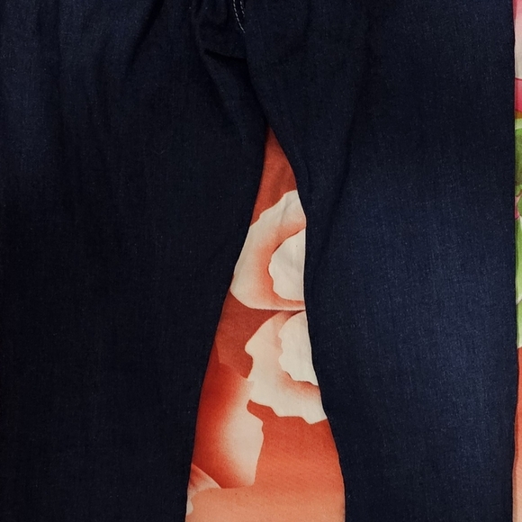 Women jean - Picture 6 of 7